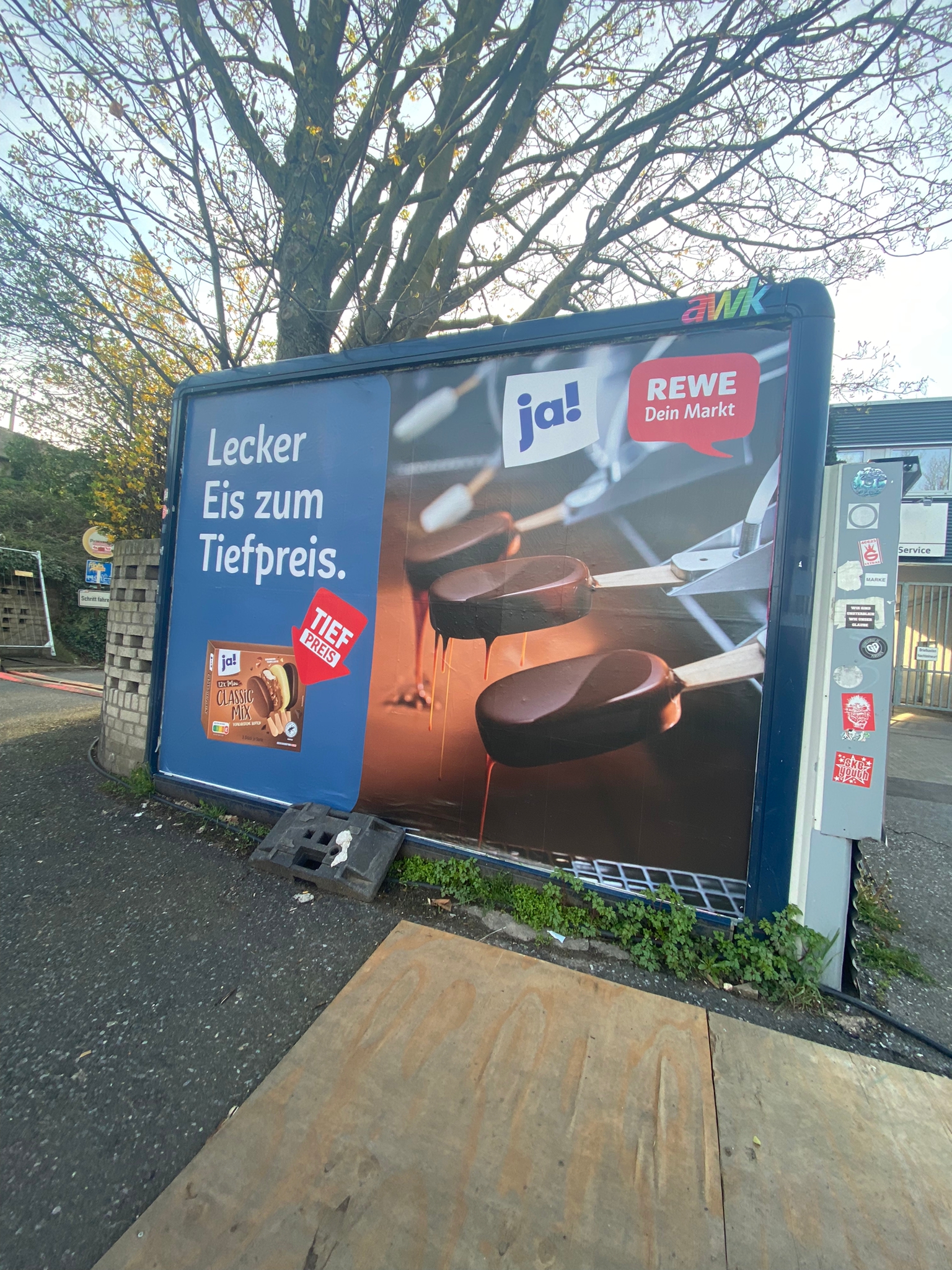 REWE Ja! campaign visual 08